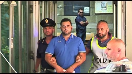 Descargar video: Napoli - Clan Vanella-Grassi, 9 arresti per spaccio di droga (17.07.15)