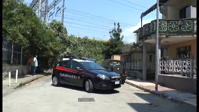 Video San Giorgio a Cremano - Uomo accoltella moglie e suocero (08.07.15)