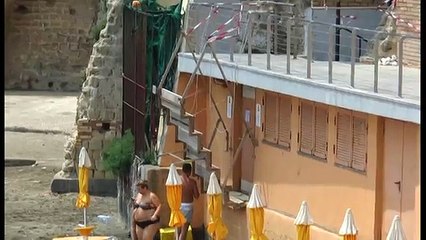 Napoli - Sequestrato il centro benessere "Pausylia" (08.07.15)