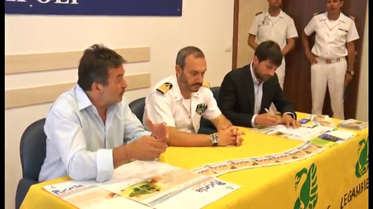 Napoli - "Riciclaestate", la raccolta differenziata ti segue in vacanza (03.07.15)