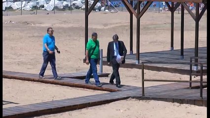 Napoli - Riqualificata la casina sulla spiaggia di Bagnoli (03.07.15)