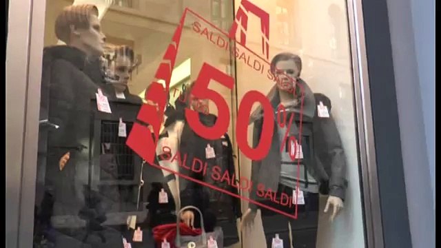 Marigliano (NA) - Jeans con marchi contraffatti, sequestrata fabbrica (02.07.15)