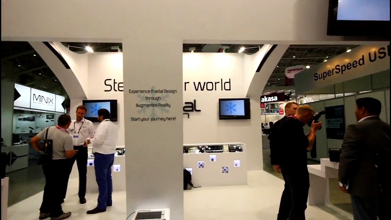 [Cowcot TV] Computex 2013 Stand Fractal Design