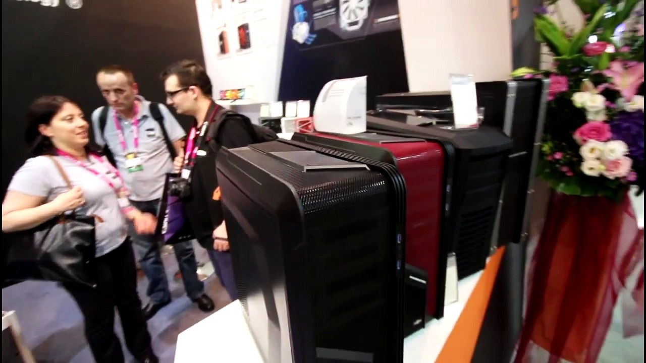 [Cowcot TV] Computex 2013 Stand Xigmatek