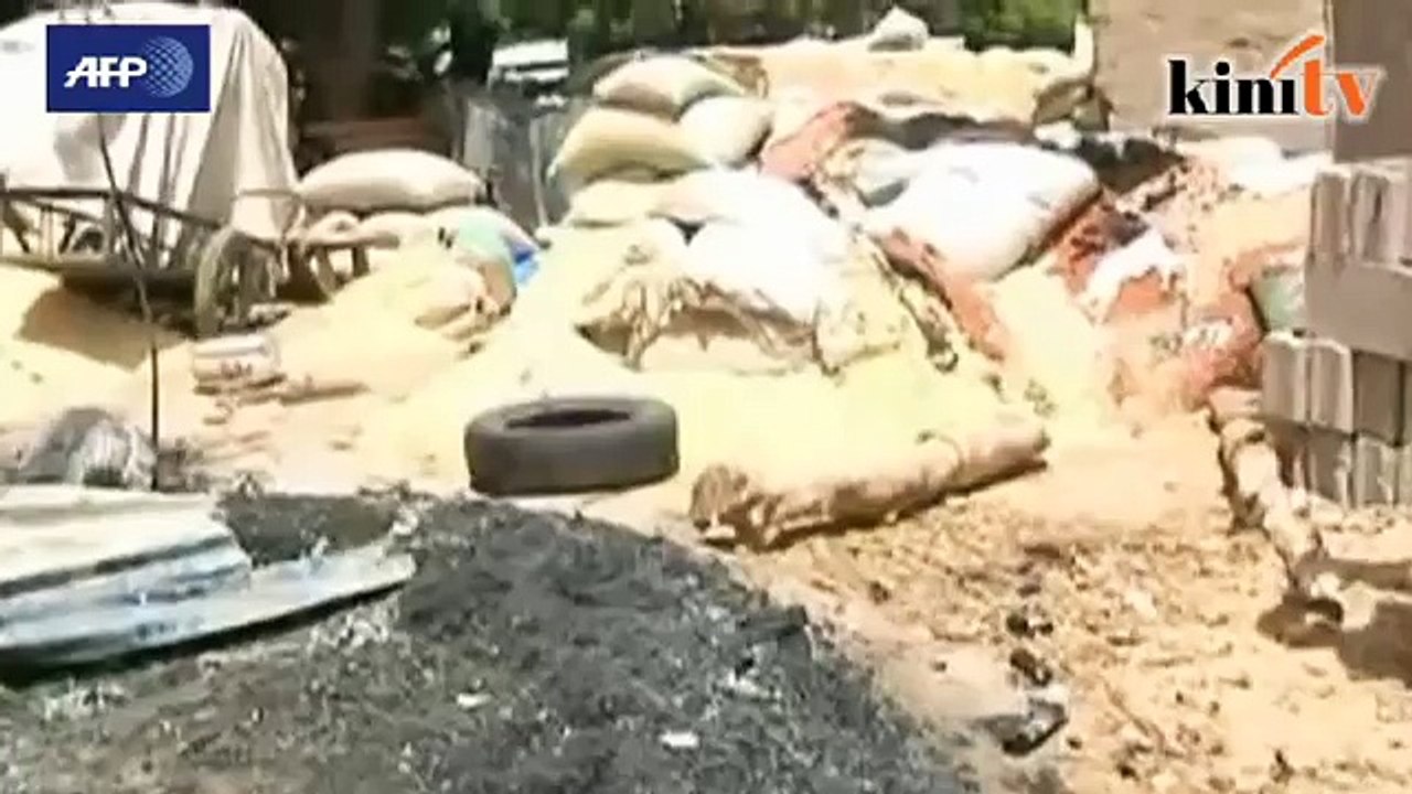 'Scores' killed by Nigeria female suicide bombers