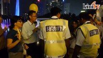 KLCC halang 'flash mob' bebaskan Amos Yee