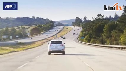 Kereta protaip mampu pandu sendiri kini di jalan raya