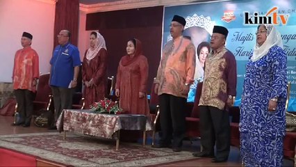 Rosmah - isteri pemimpin kedua tercantik di Asia