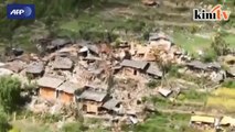 Quake-hit Nepal appeals for aid to rebuild country