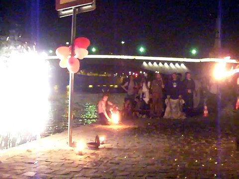 Fire Fan et Feu d’artifice Bolas