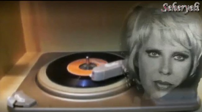 Mediha Şen Sancakoğlu ♪♪♪ Bin Hüzün Çöktü Yine Gönlüme Akşamla Benim