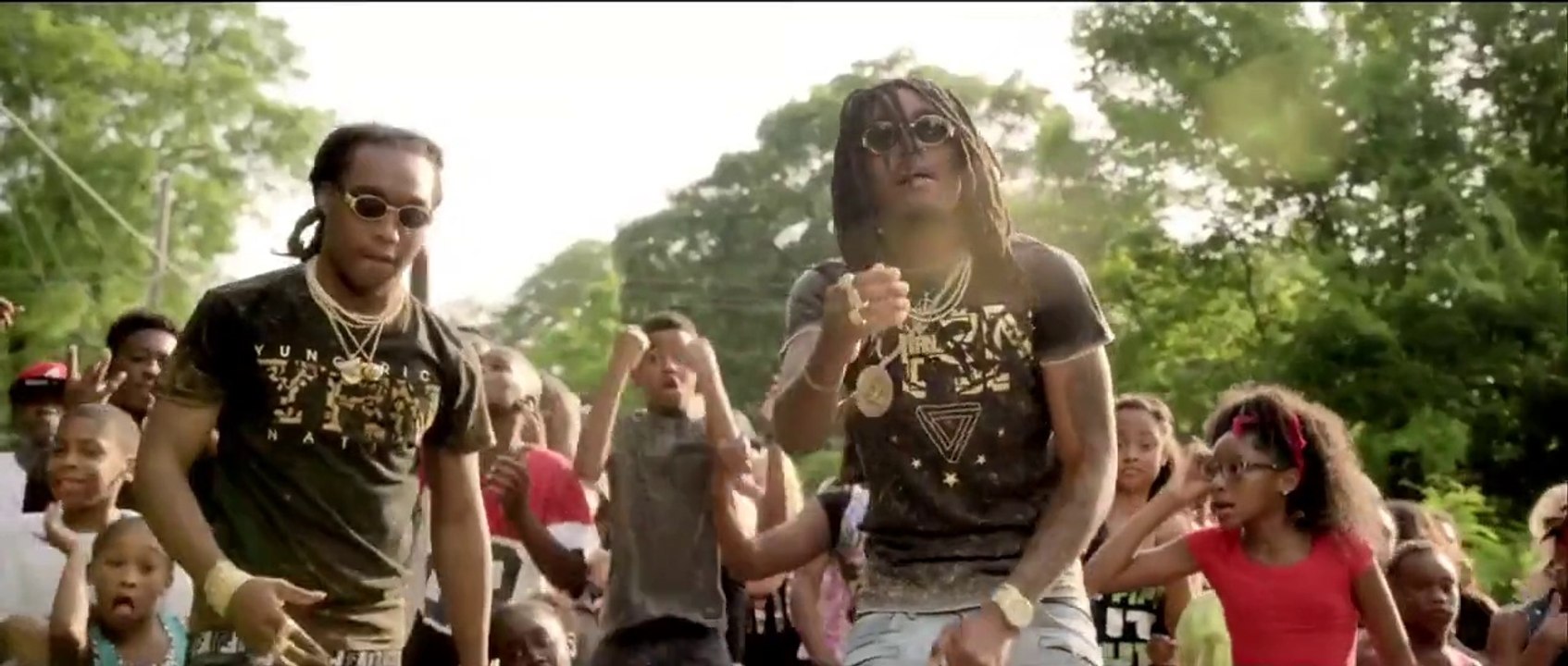 MIGOS " Pipe It Up " (Video 2015).