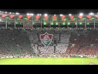 Torcida do Fluminense faz mosaico em 3D