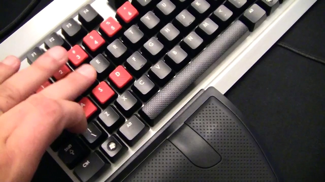 [Cowcot TV] Présentation clavier Corsair K60 Londres