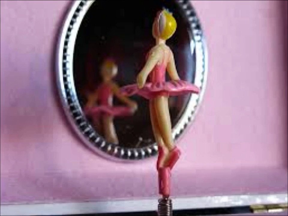Music box dancer