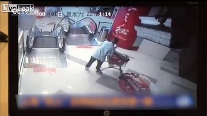 Escalator bites off cleaner’s leg in China