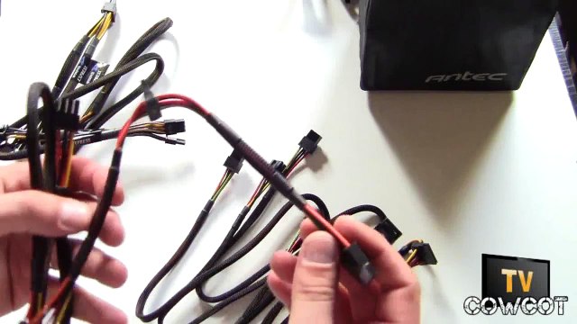 [Cowcot TV] Déballage alimentation Antec HCP 1200