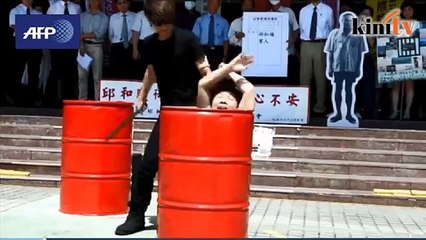 Teater jalanan desak pengampunan banduan