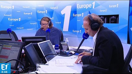 Une fesse entre deux chaises