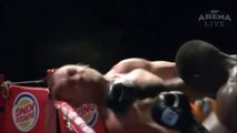 Intense Knockout sends boxer flying into spectators' dinner plates - Izu Ugonoh vs Will Quarrie