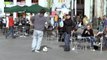 Déguisé en SDF, Cristiano Ronaldo piège des passants dans les rues de Madrid