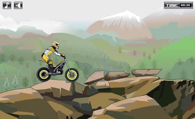 Jocuri cu motociclete de motocross in padure si prin santiere