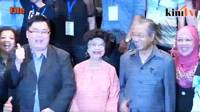 Mahathir: Najib tak sehebat bapanya, Tun Razak