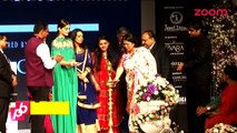 Sonam Kapoor UPSET with the oraganizers of 'Indian International Jewellery Week' - Bollywood News