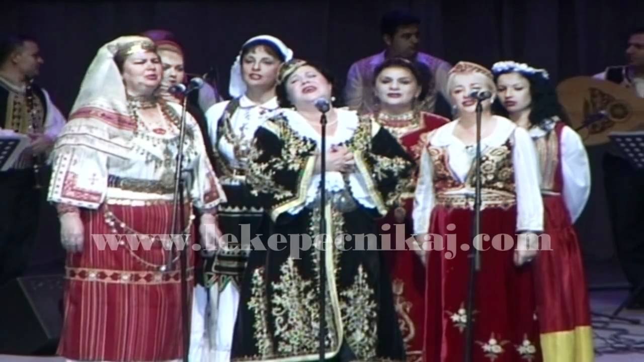 Leke Pecnikaj Recitali 09 (Do marr male - polifonike)