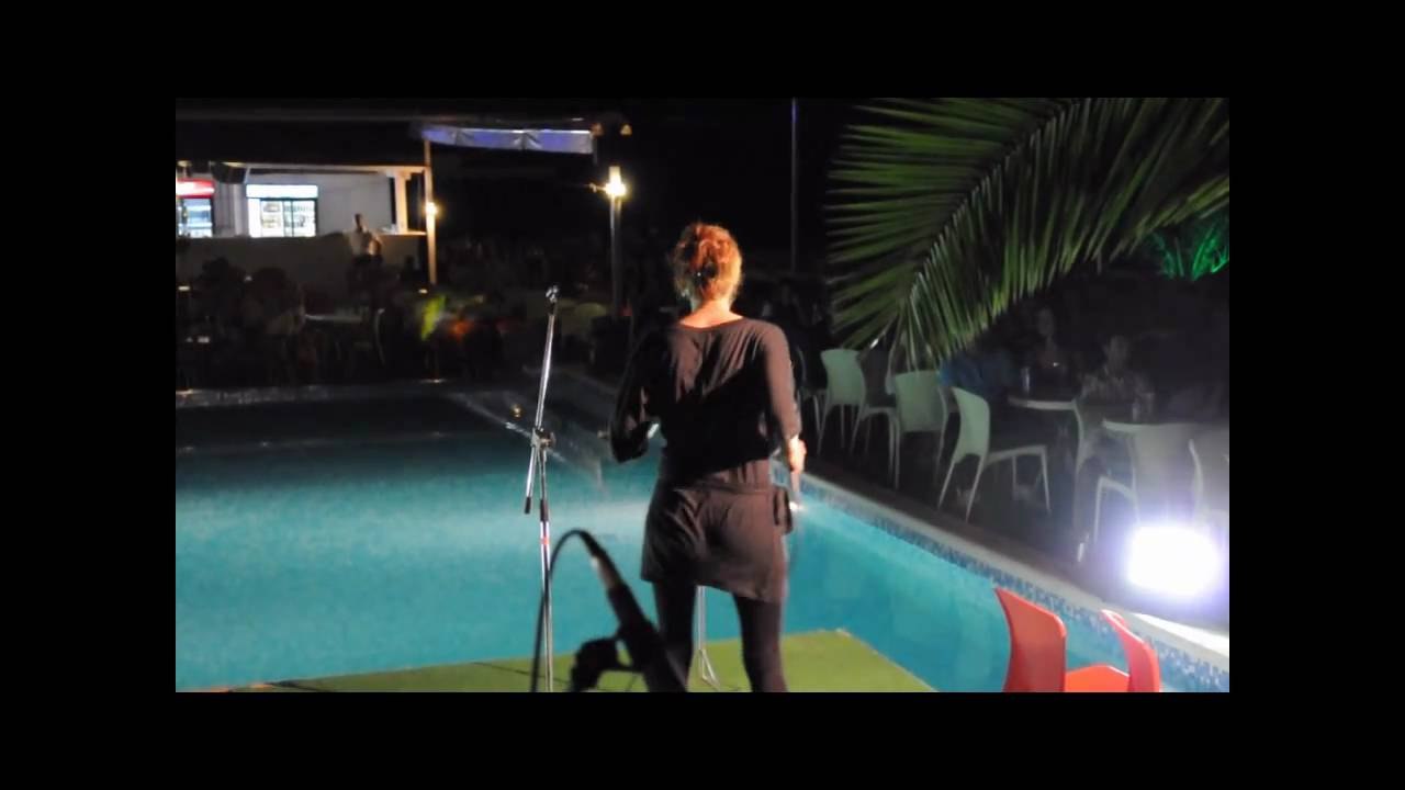 Eltina MINAROLLI - Sweet Home Chicago (performing live in SARANDA, AL!)