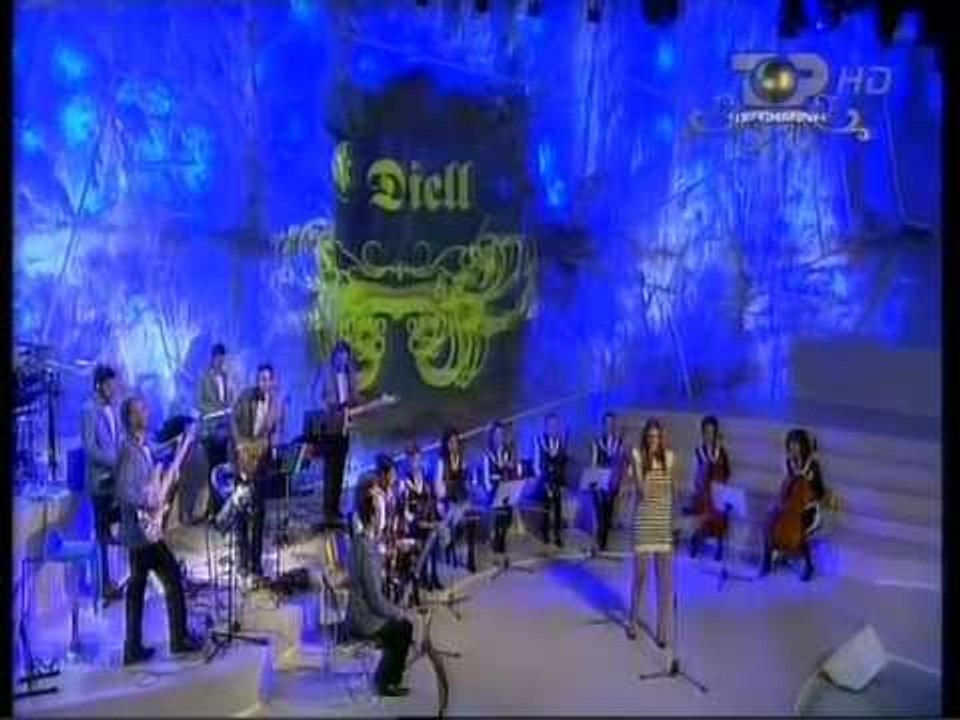 Eltina Minarolli - Kenga e Marinarit (E Diell TOP CHANNEL 1/29/2012)