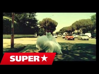 Sinan Hoxha - Puna e femres