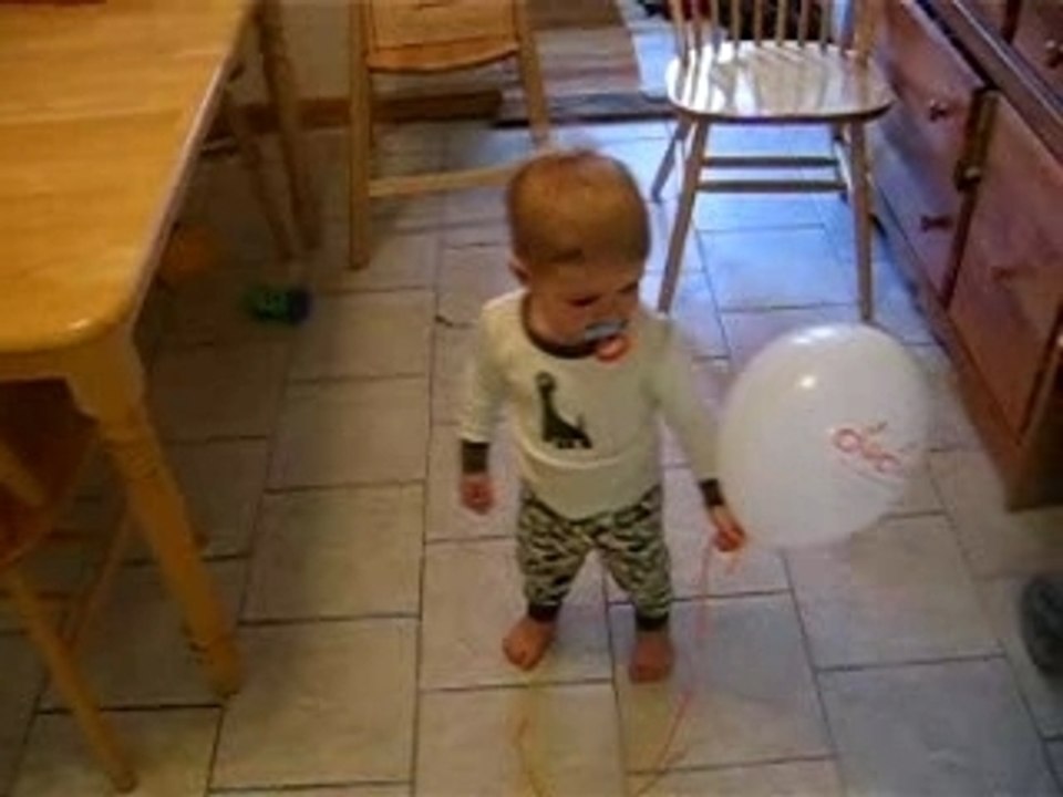 The White Balloon