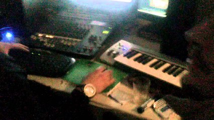 In the studio - SKEEZY DON CAJANA MASTER D ---- New song comming soon