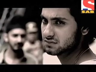 LS - Türkçe Altyazılı / Severse deli gibi seviyor...