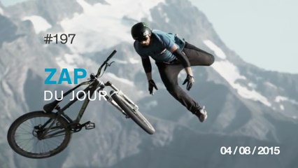 ZAP DU JOUR #197 : Défile de mode sous marin / Trop plein d'enthousiasme... / Gopro Vs Troupeau d'éléphants / #Easy /