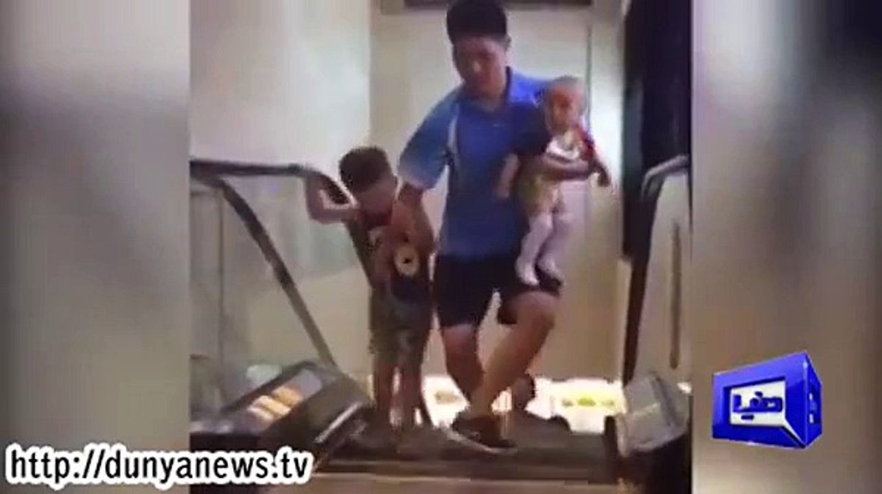 People of china starting making fun of escalator accidents .#.VcDBcvw9LIU#.VcDBcvw9LIU#.VcDBcvw9LIU