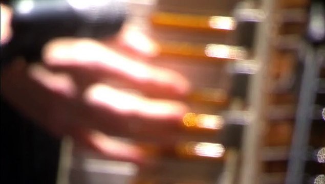 - Marianne Faithfull[ 2007 live