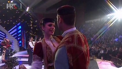 Bjelopoljski tamburaši ~ NIGDJE TAKO VEDRIH NOĆI • Lijepom našom u Tivtu