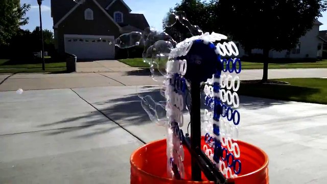 Machine à fabriquer des bulles de savon (Imprimante 3D)