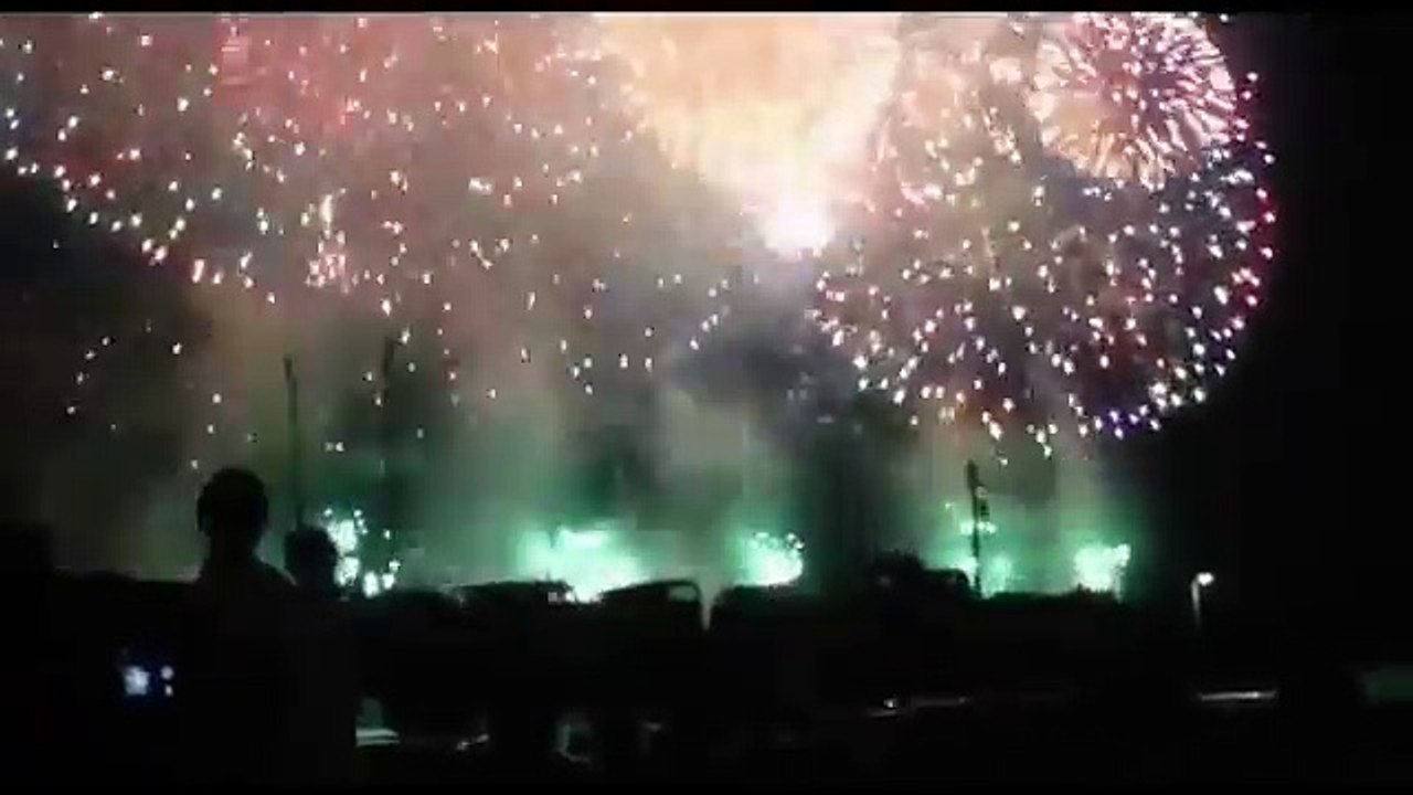 【twitterで話題】2015年花火大会を見にいけなかった人のための最新映像