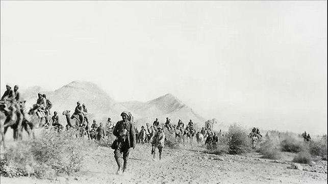 YEMEN TÜRKÜSÜ Muhteşem (Osmanlı Yemen Fotoğraflarıyla) Havada bulut yok bu ne dumandır