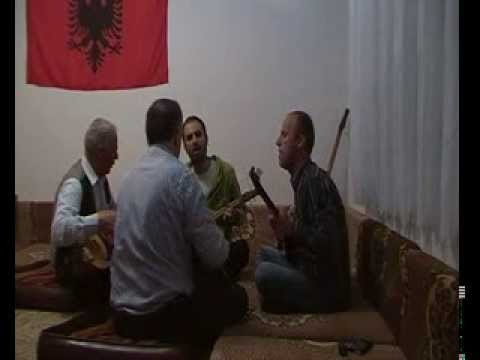 Agron uksmajli Jezerci e vllezrit Memaj dhe Lumi Djell e han