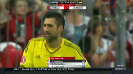 Douglas Costa amazing chance to score his first goal
