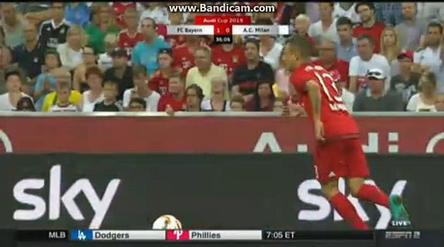 Vidal great header shot Bayern Munchen vs Milan 04/08/2015