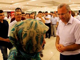 Tuncay Dursun Pamukovalılarla tek tek vedalaştı