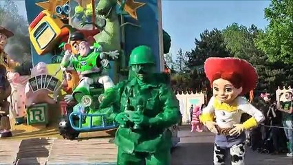 Disney Magic on Parade!　ディズニーランド・パリ 20周年（スタートエリア）