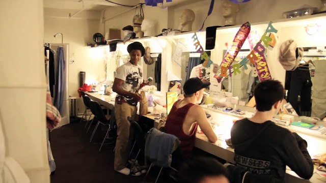 Disney's NEWSIES on Broadway - Backstage Rituals