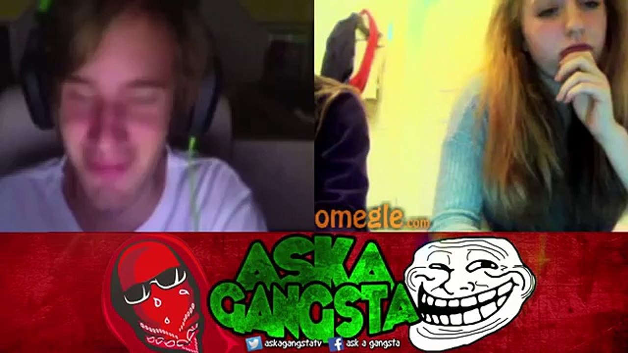 FIVE NIGHTS AT FREDDY'S PRANK ON OMEGLE - FNAF