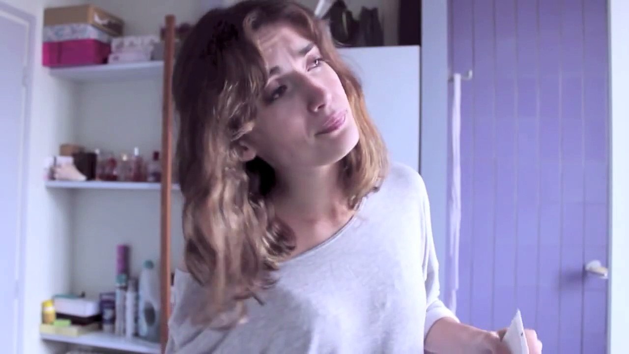 ᘛ comment éviter que ses cheveux gonflent avec l'humidité ᘚ - video